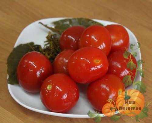 Маринованные зеленые помидоры на зиму: 24 домашних вкусных рецепта