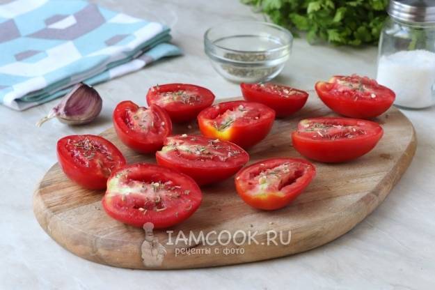 Рецепт вяленых помидор в домашних условиях на зиму: как приготовить в духовке, микроволновке, сушилке