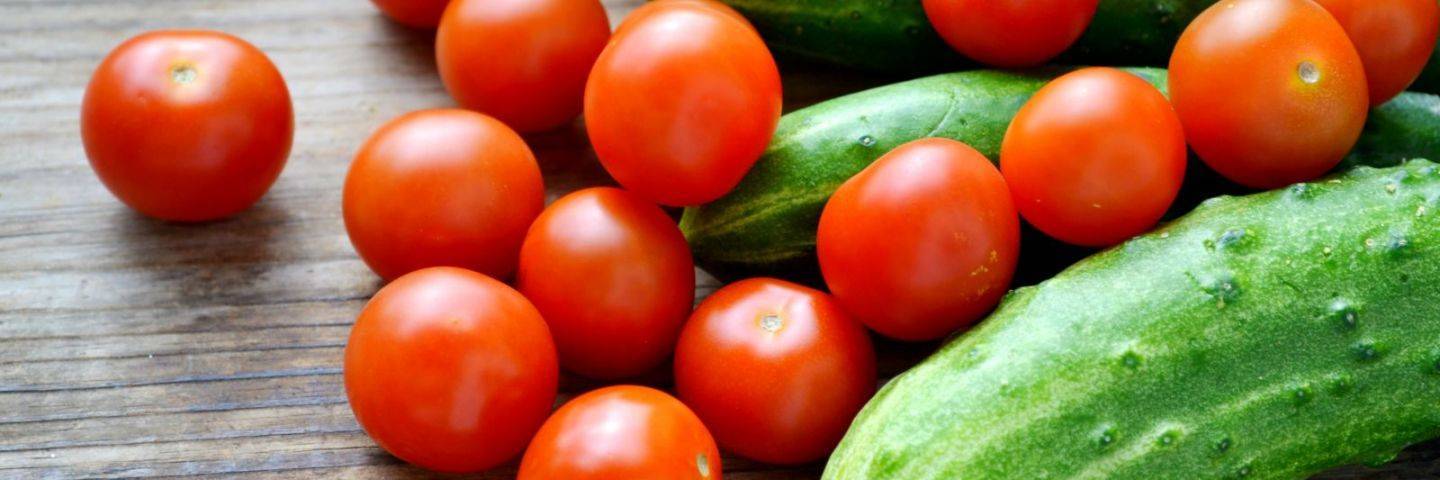 Какие витамины есть в помидорах: полезные витаминно-минеральные элементы и вредные вещества