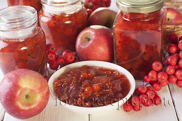 Варенье из брусники с яблоками на зиму: простой способ приготовления