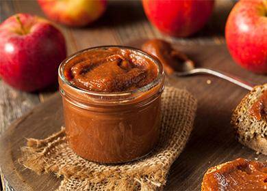 Как сварить яблочное пюре со сгущенкой на зиму «неженка»: 3 простых рецепта