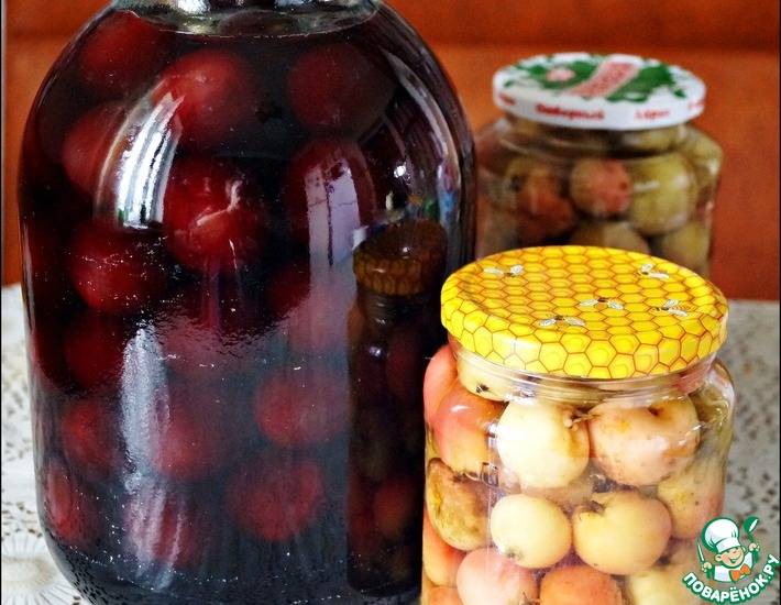 Компот ассорти из фруктов и ягод на зиму