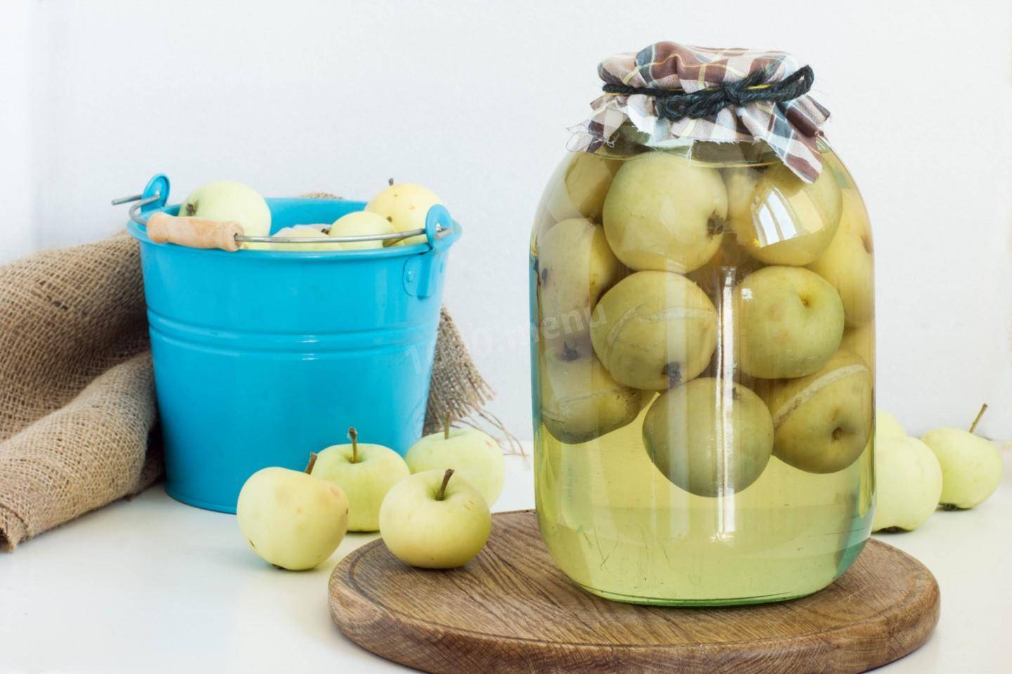 Рецепты компота из яблок на зиму
