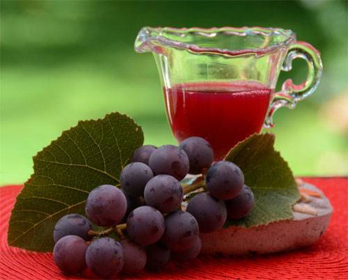Простой рецепт приготовления домашнего сухого вина из винограда