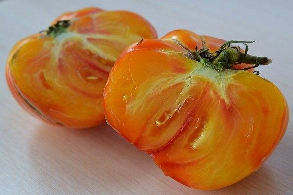 Красота на ваших грядках — томат «золотая королева»: описание сорта, фото