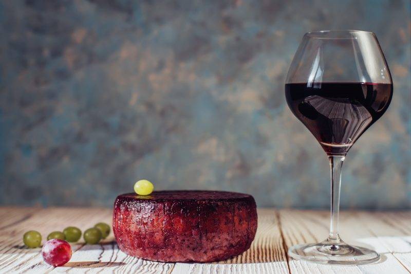 6 лучших рецептов приготовления вина из черного винограда в домашних условиях