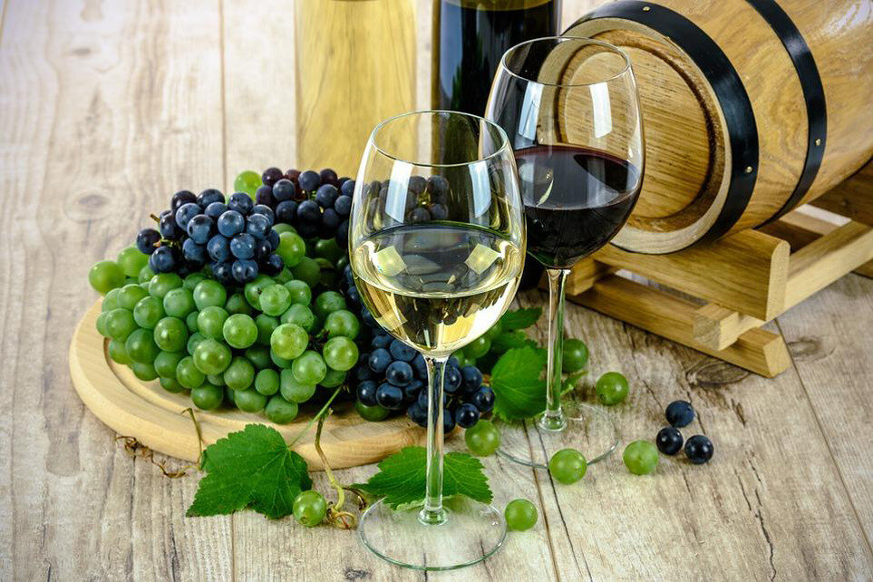 Как сделать вино из винограда — приготовление в домашних условиях своими руками