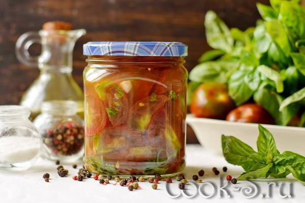 Как приготовить огурцы маринованные с кетчупом чили на зиму