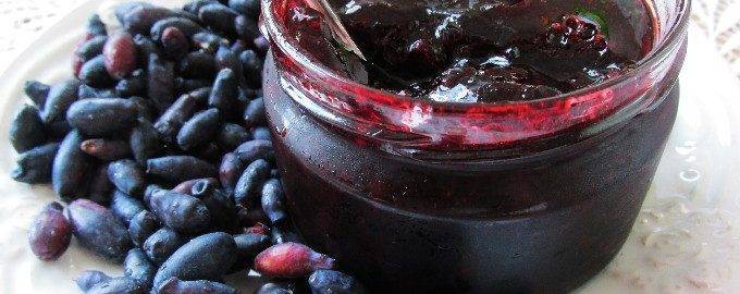 8 рецептов клубничного варенья и секреты, которые сделают десерт идеальным