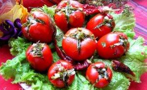 Помидоры черри с чесноком. малосольные помидоры — самые вкусные и быстрые рецепты приготовления