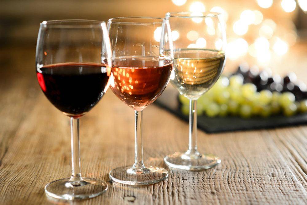 Как сделать домашнее вино: простые рецепты