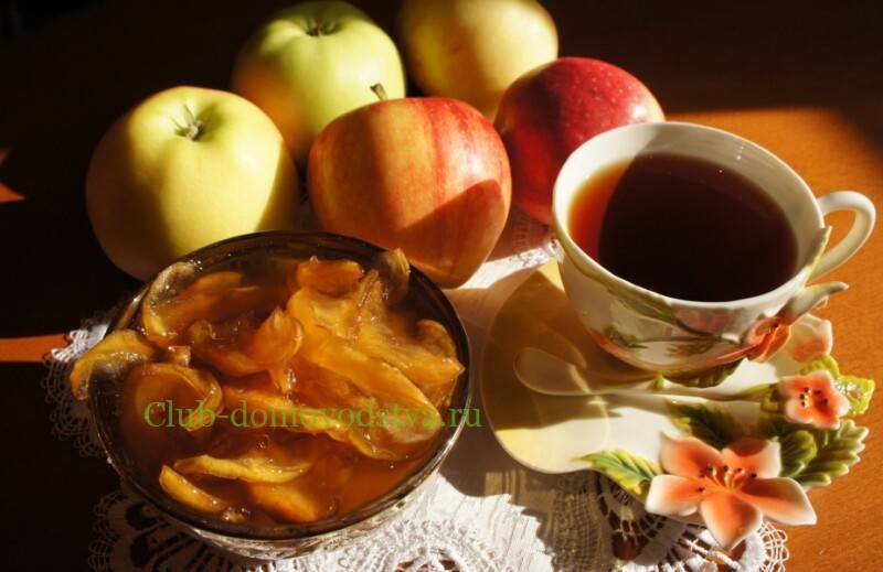 Простой рецепт варенья из брусники с яблоками на зиму