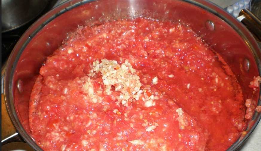 Как приготовить огонек из помидоров на зиму