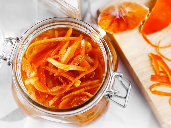 Цукаты из мандариновых корок в домашних условиях: рецепт и 2 быстрых способа