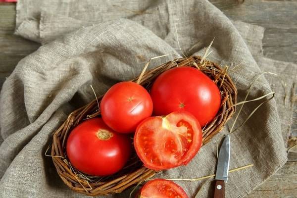 Описание сорта томата Главный калибр f1 и его характеристики