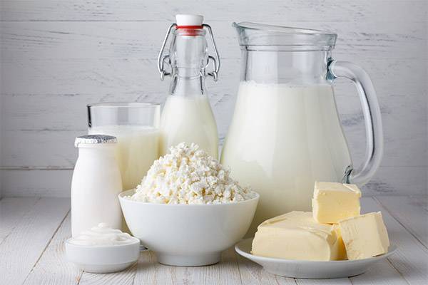 Как выбрать козье молоко? польза и вред, применение в косметологии, при беременности и похудении