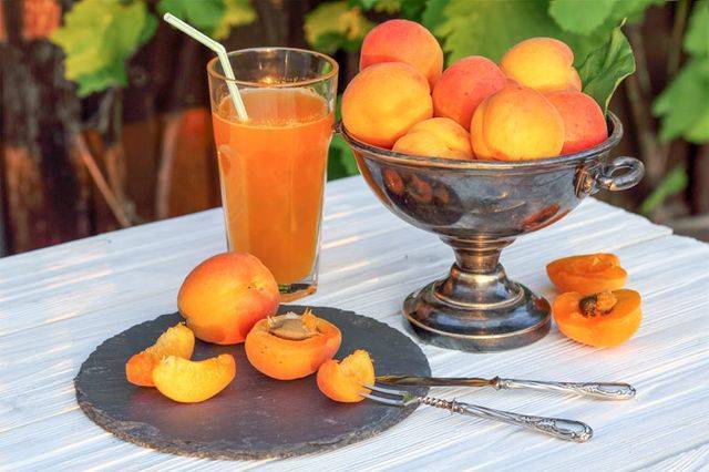 Как приготовить абрикосовый сок