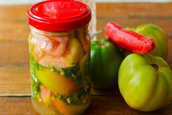 Маринованные помидоры с чесноком быстрого приготовления: 7 самых вкусных рецептов
