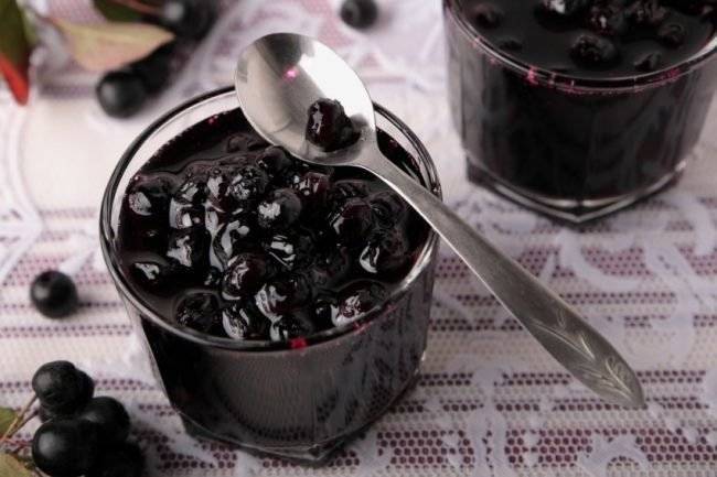 Рецепты заготовок и блюд из черноплодной рябины: полный гид