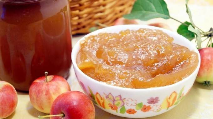 4 лучших рецепта варенья из абрикосов и яблок на зиму
