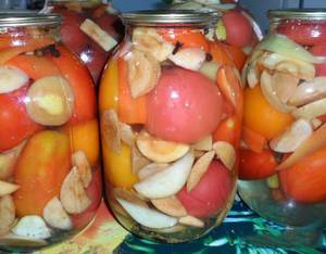 Помидоры с яблоками на зиму – заготовки с пикантным вкусом и ароматом