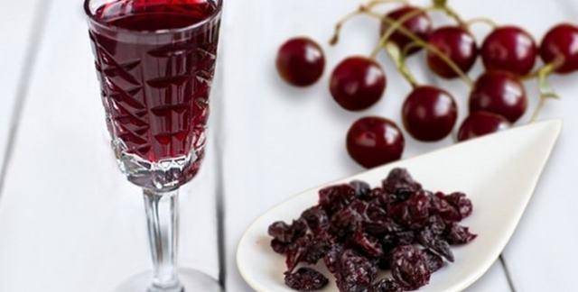 11 простых рецептов пошагового приготовления вина из вишни в домашних условиях