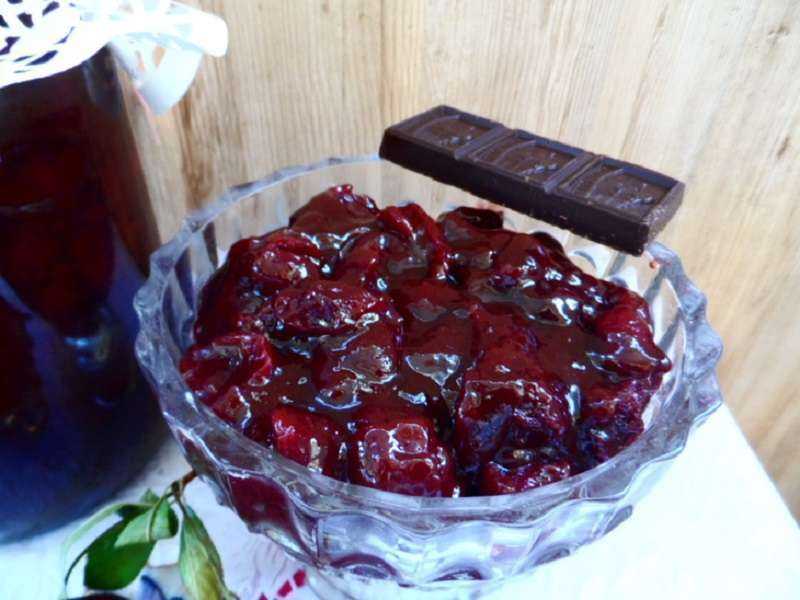 Пошаговый рецепт варенья из вишни в шоколаде с какао и коньяком на зиму