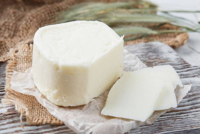 Польза и вред масла из козьего молока и как приготовить в домашних условиях