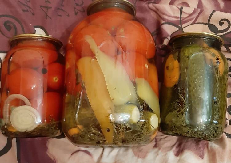 Рецепты вкусного ассорти на зиму из огурцов и помидоров с фото пошагово